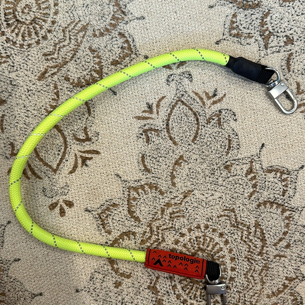 Topologie 8.0mm Wrist Strap